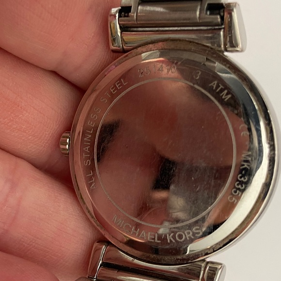 Michael Kors Watch - Picture 3 of 3